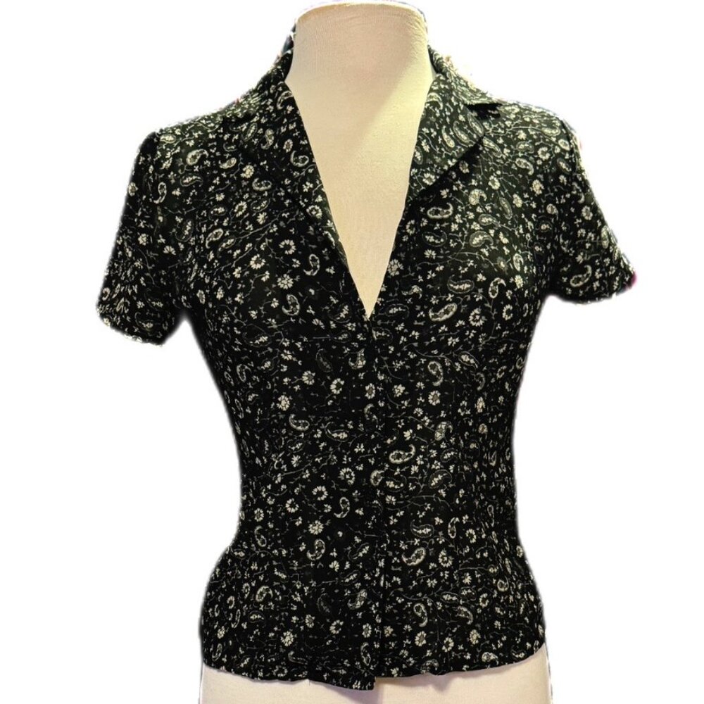 Casual Corner Petitie Floral Cottagecore Short Sleeve Button Down Blouse Top
